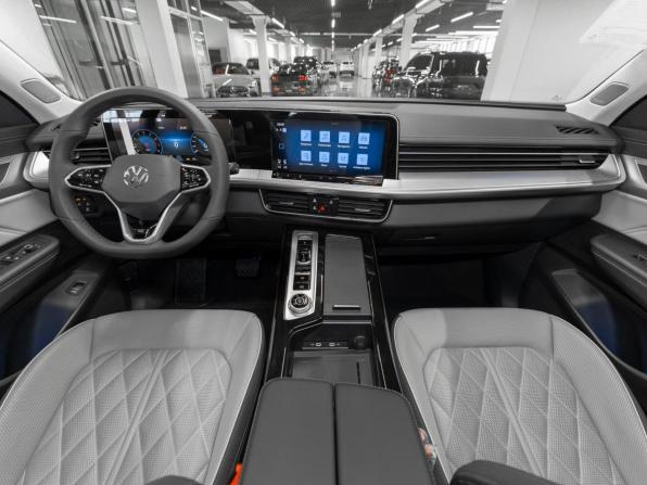 Volkswagen Tavendor I с пробегом 2026 года, цена 6 000 000 рублей, 25 км, внедорожник, Автокод Объявления