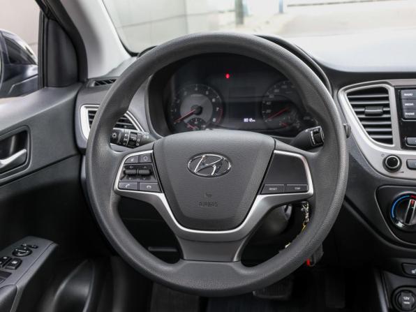 Hyundai Solaris II Рестайлинг с пробегом 2020 года, цена 1 798 000 рублей, 8011 км, седан, Автокод Объявления