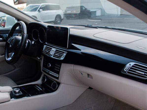 Mercedes-Benz CLS II (C218) Рестайлинг с пробегом 2015 года, цена 3 199 000 рублей, 145000 км, седан, Автокод Объявления