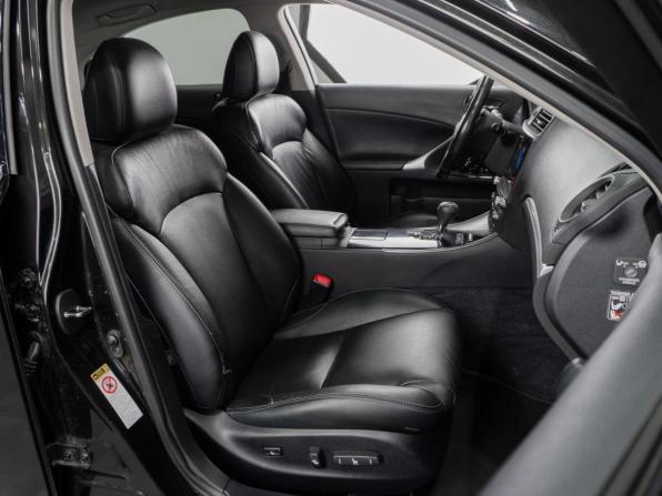 Lexus IS II Рестайлинг 2 с пробегом 2012 года, цена 1 849 000 рублей, 202839 км, седан, Автокод Объявления