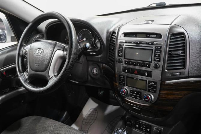 Hyundai Santa Fe II Рестайлинг с пробегом 2011 года, цена 1 449 000 рублей, 260000 км, внедорожник, Автокод Объявления