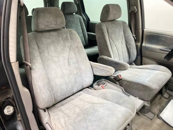 Mazda MPV II (LW) Рестайлинг с пробегом 2003 года, цена 344 000 рублей, 285365 км, компактвэн, Автокод Объявления