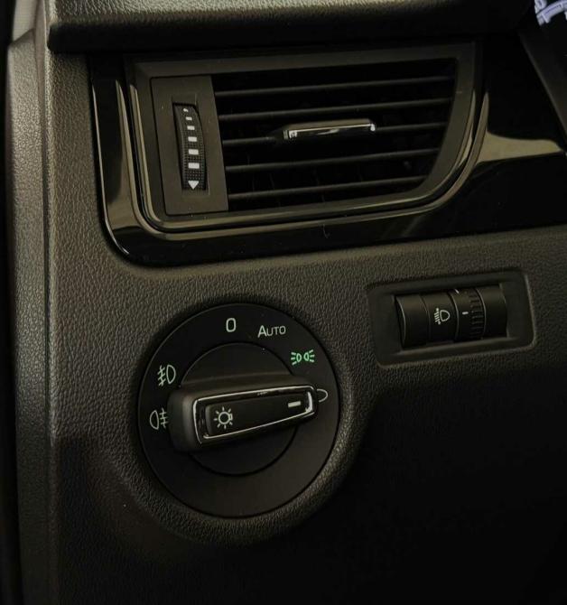 Skoda Rapid I Рестайлинг Москва  - изображение 8