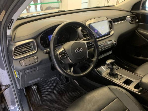 Kia Sorento III Prime Рестайлинг с пробегом 2019 года, цена 2 500 000 рублей, 130000 км, внедорожник, Автокод Объявления
