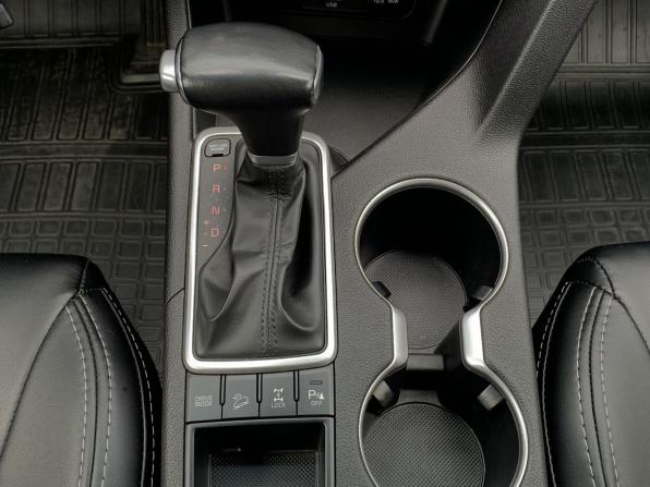 Kia Sportage IV Рестайлинг с пробегом 2019 года, цена 2 349 000 рублей, 79537 км, внедорожник, Автокод Объявления
