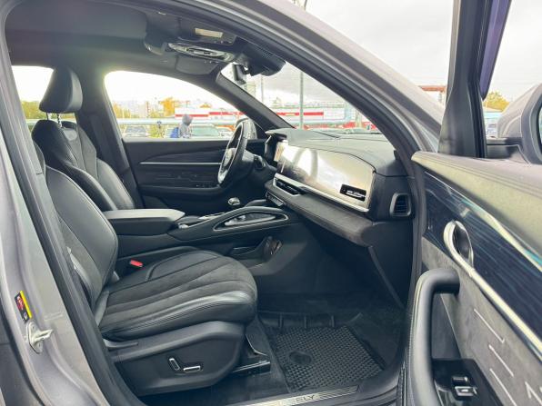 Geely Monjaro I с пробегом 2024 года, цена 3 300 000 рублей, 40591 км, внедорожник, Автокод Объявления
