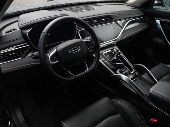 Geely Atlas Pro с пробегом 2022 года, цена 1 900 000 рублей, 51236 км, внедорожник, Автокод Объявления