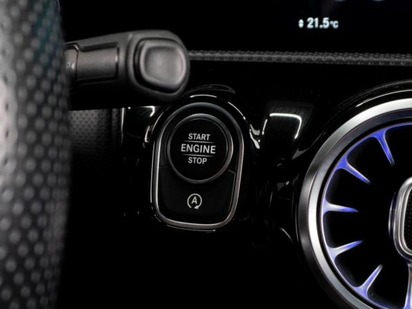 Mercedes-Benz CLA II (C118 X118) с пробегом 2020 года, цена 2 964 000 рублей, 94623 км, седан, Автокод Объявления