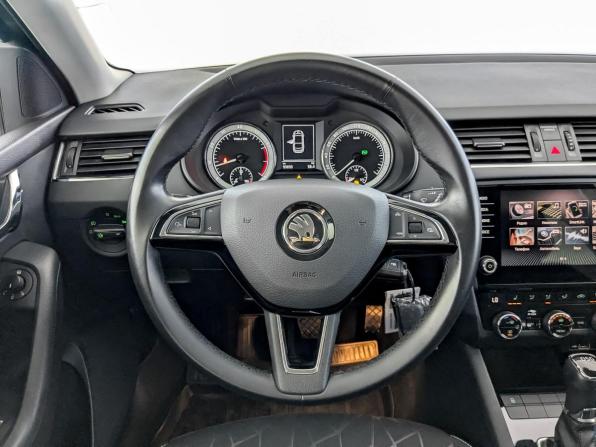 Skoda Octavia III (A7) Рестайлинг с пробегом 2019 года, цена 1 950 000 рублей, 99888 км, лифтбек, Автокод Объявления