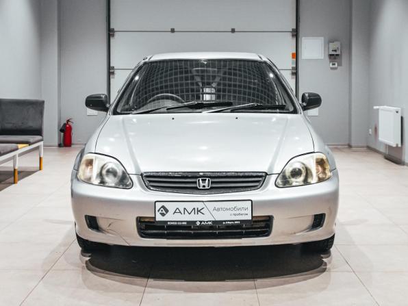 Honda Civic VI Рестайлинг с пробегом 2000 года, цена 210 000 рублей, 222131 км, седан, Автокод Объявления