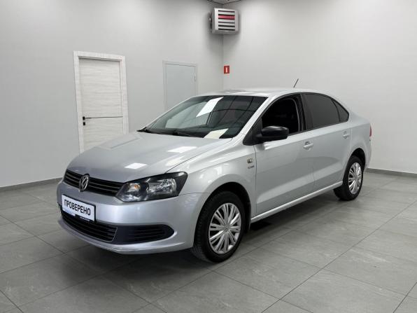 Volkswagen Polo V с пробегом 2013 года, цена 870 000 рублей, 195317 км, седан, Автокод Объявления