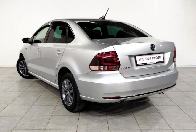 Volkswagen Polo V Рестайлинг с пробегом 2019 года, цена 1 580 000 рублей, 45653 км, седан, Автокод Объявления