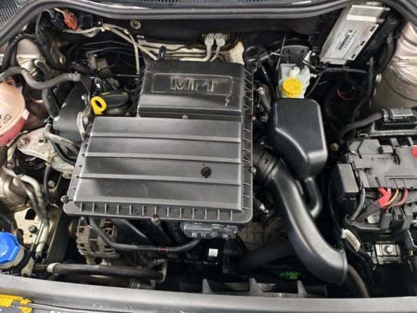 Volkswagen Polo V Рестайлинг с пробегом 2017 года, цена 915 000 рублей, 245661 км, седан, Автокод Объявления