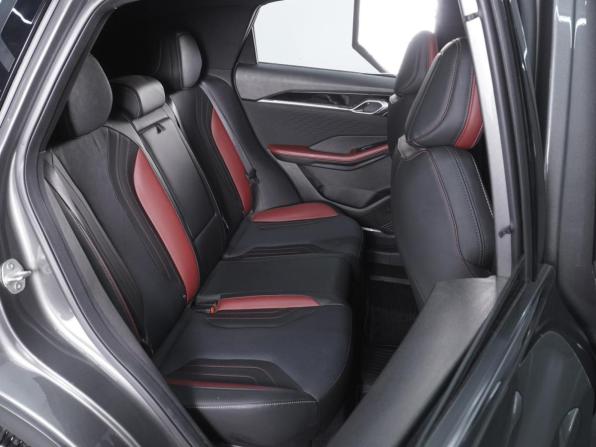 Geely Coolray I Рестайлинг с пробегом 2024 года, цена 2 099 000 рублей, 43943 км, внедорожник, Автокод Объявления