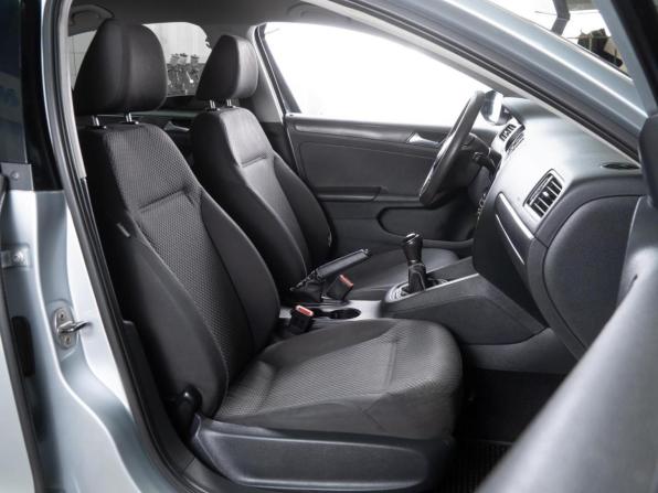 Volkswagen Jetta VI с пробегом 2013 года, цена 849 000 рублей, 271883 км, седан, Автокод Объявления