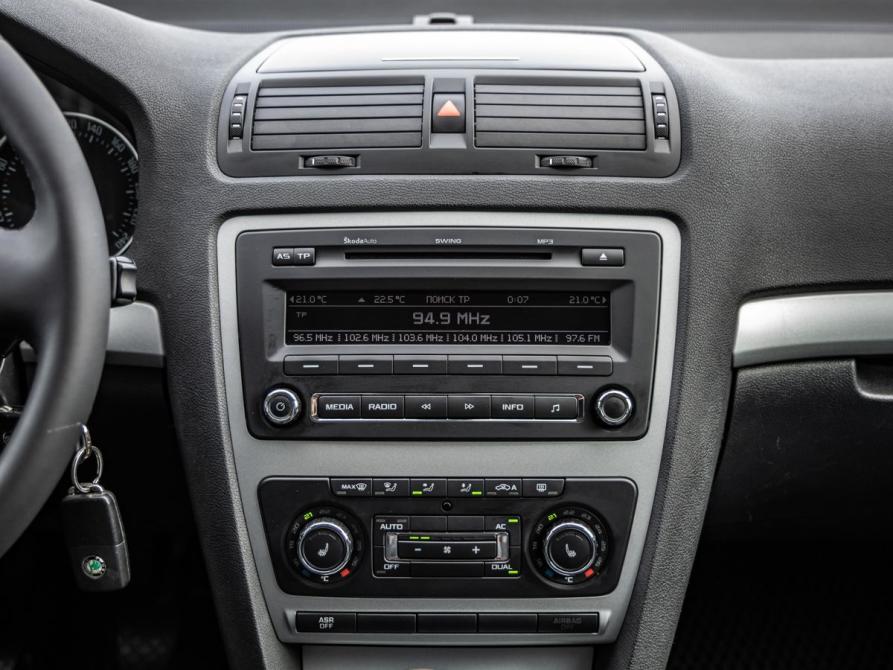 Skoda Octavia II (A5) Рестайлинг Волгоград  - изображение 18