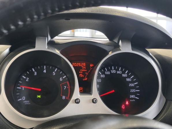 Nissan Juke I с пробегом 2011 года, цена 720 000 рублей, 202626 км, внедорожник, Автокод Объявления
