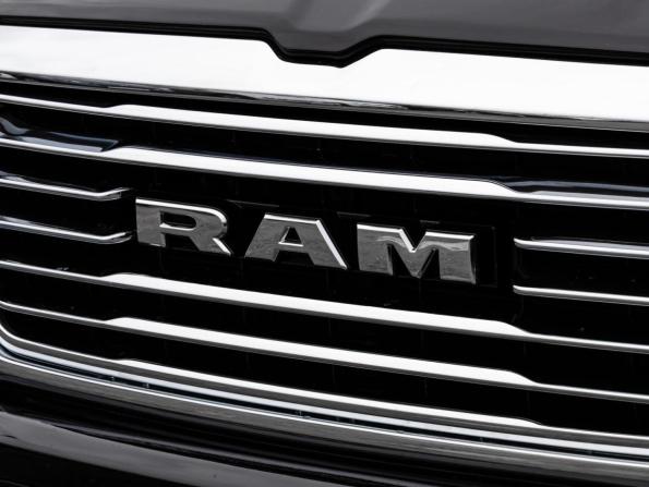 Ram 1500 V с пробегом 2022 года, цена 6 920 100 рублей, 67253 км, offers.body_type.unknown, Автокод Объявления