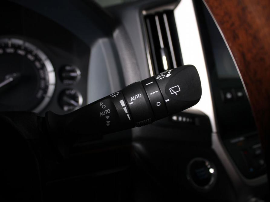 Toyota Land Cruiser 200 Series Рестайлинг 2 Минеральные Воды  - изображение 15