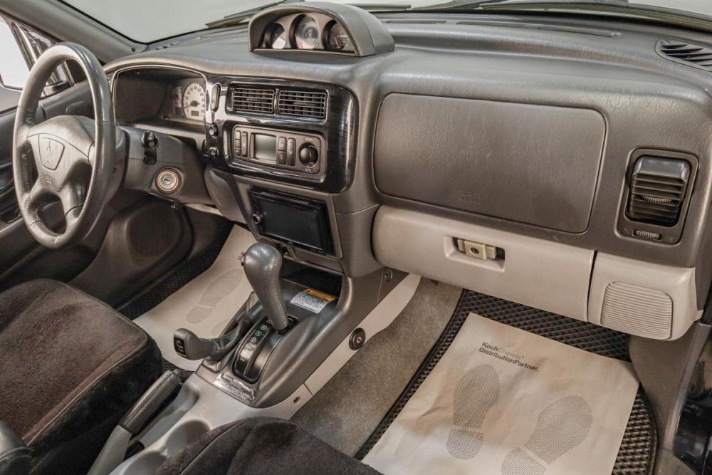 Mitsubishi Pajero III Рестайлинг Челябинск  - изображение 17