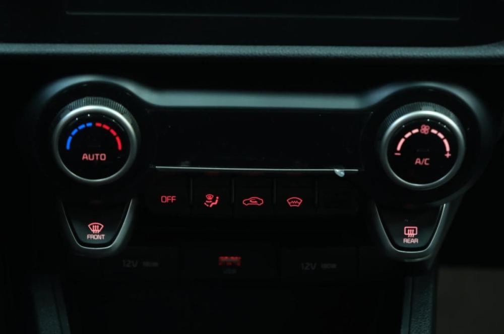 Kia Rio IV Рестайлинг Омск  - изображение 16