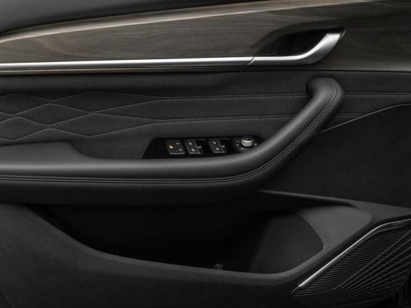 Geely Monjaro I Рестайлинг с пробегом 2025 года, цена 3 880 000 рублей, 19950 км, внедорожник, Автокод Объявления