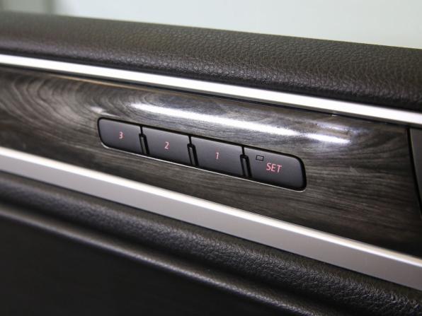 Volkswagen Touareg II с пробегом 2013 года, цена 2 050 000 рублей, 332626 км, внедорожник, Автокод Объявления