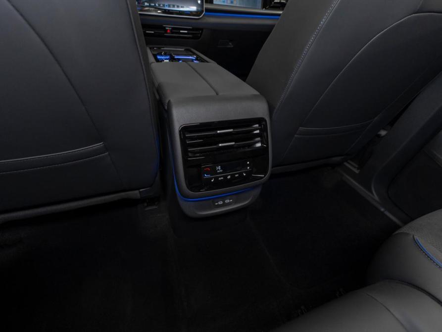 Volkswagen Teramont II (China Market) Москва  - изображение 19