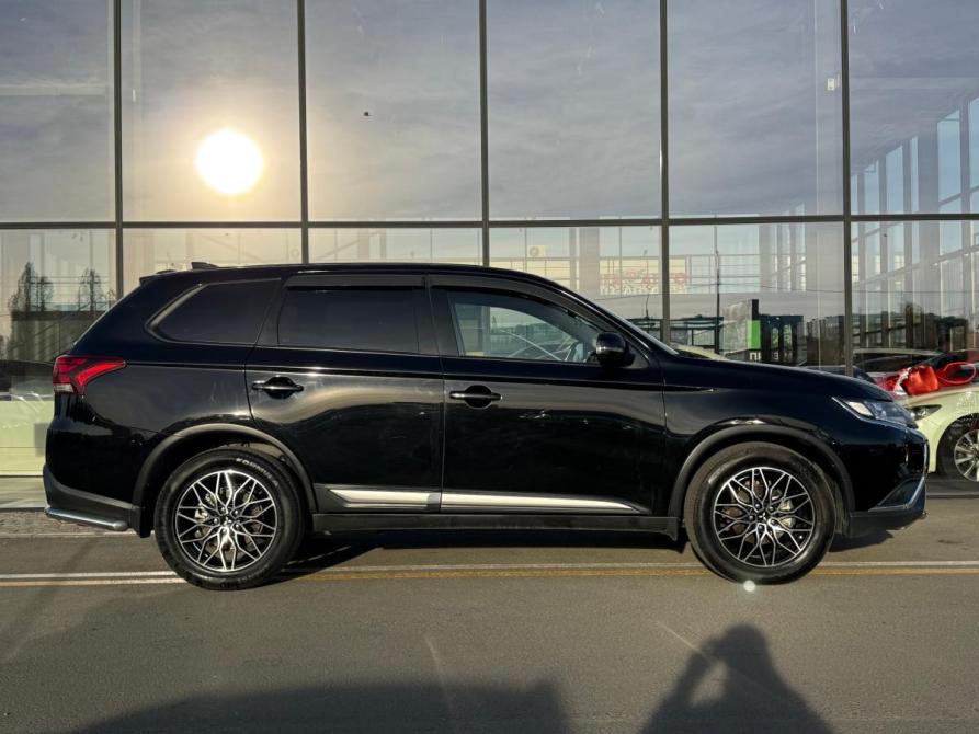 Mitsubishi Outlander III Рестайлинг 3 Оренбург  - изображение 5