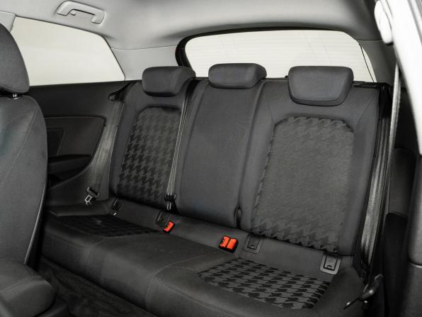 Audi A3 III (8V) с пробегом 2012 года, цена 949 500 рублей, 156161 км, хэтчбек, Автокод Объявления