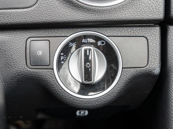 Mercedes-Benz C-Класс III (W204) Рестайлинг с пробегом 2012 года, цена 1 549 000 рублей, 68008 км, седан, Автокод Объявления