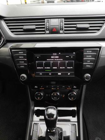 Skoda Superb III с пробегом 2016 года, цена 1 700 000 рублей, 156826 км, лифтбек, Автокод Объявления