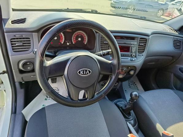 Kia Rio II Рестайлинг с пробегом 2011 года, цена 630 000 рублей, 149200 км, хэтчбек, Автокод Объявления