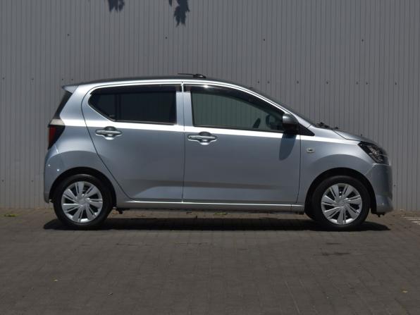 Daihatsu Mira e:S II с пробегом 2020 года, цена 649 000 рублей, 57900 км, хэтчбек, Автокод Объявления