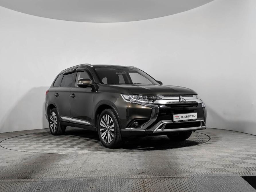 Mitsubishi Outlander III Рестайлинг 3 Санкт-Петербург  - изображение 3