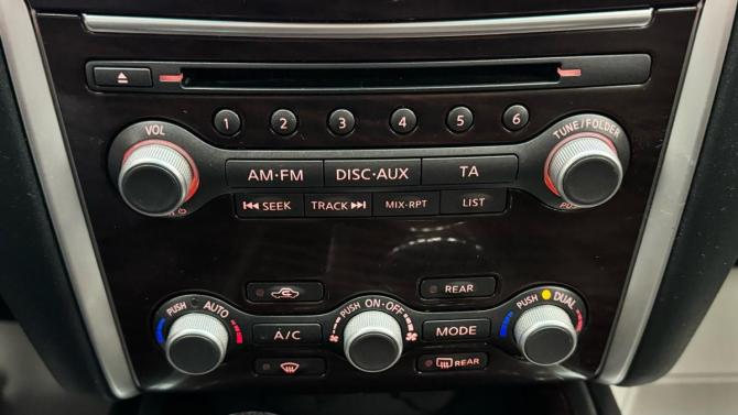 Nissan Pathfinder IV с пробегом 2015 года, цена 1 750 000 рублей, 151034 км, внедорожник, Автокод Объявления