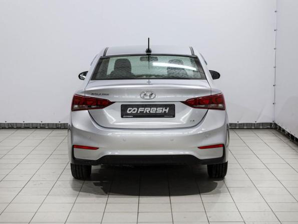 Hyundai Solaris II с пробегом 2019 года, цена 1 479 000 рублей, 93561 км, седан, Автокод Объявления