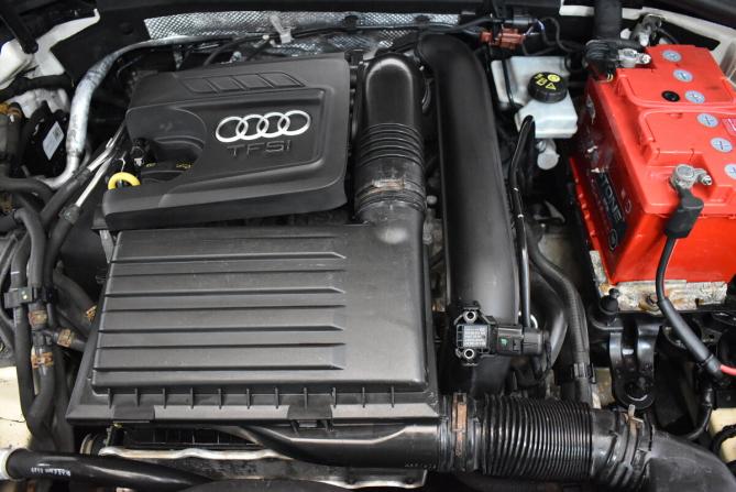 Audi A3 III (8V) с пробегом 2013 года, цена 1 000 000 рублей, 223939 км, хэтчбек, Автокод Объявления