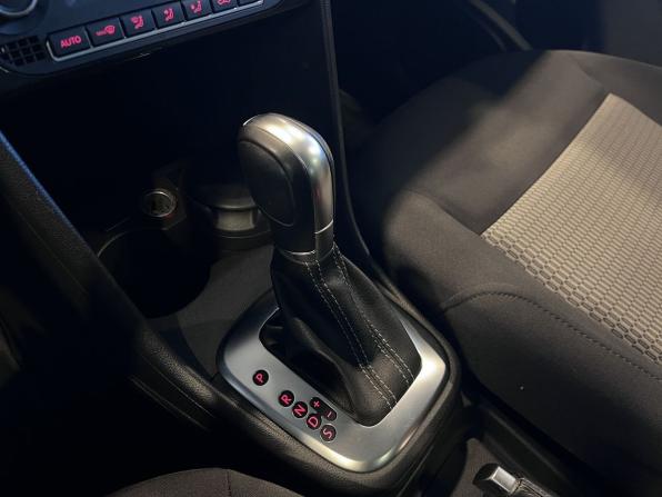 Volkswagen Polo V с пробегом 2014 года, цена 1 045 000 рублей, 94877 км, седан, Автокод Объявления