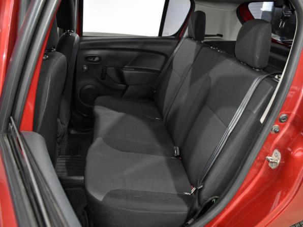 Renault Sandero II с пробегом 2014 года, цена 699 000 рублей, 108644 км, хэтчбек, Автокод Объявления