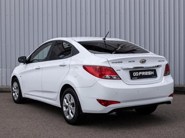 Hyundai Solaris I Рестайлинг с пробегом 2014 года, цена 1 199 000 рублей, 112514 км, седан, Автокод Объявления