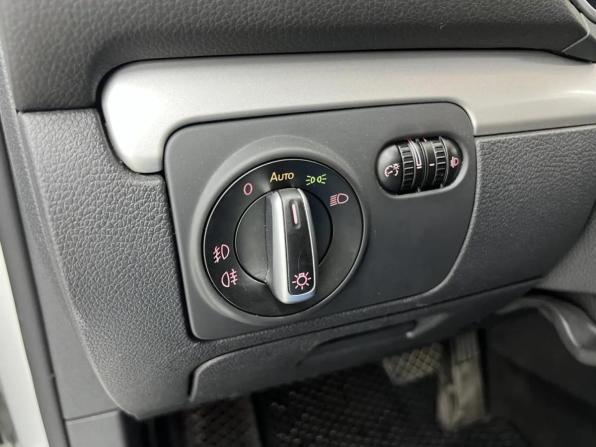 Volkswagen Golf VI с пробегом 2012 года, цена 959 000 рублей, 178219 км, хэтчбек, Автокод Объявления