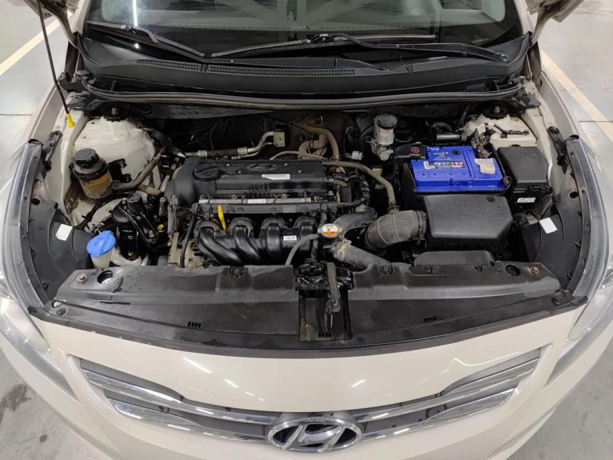 Hyundai Solaris I Рестайлинг Казань  - изображение 11