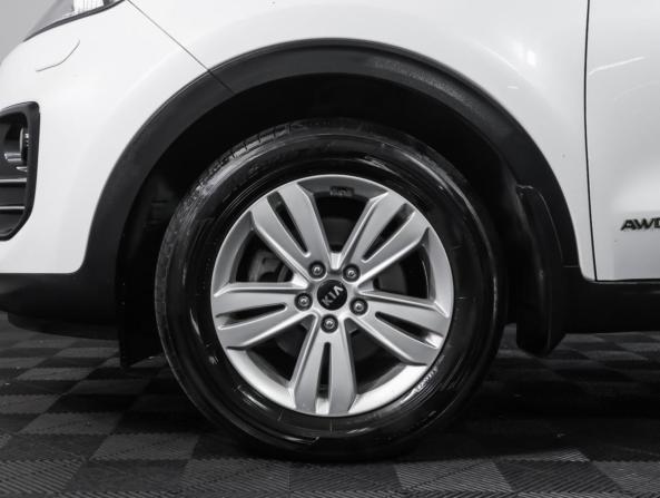 Kia Sportage IV с пробегом 2018 года, цена 1 985 000 рублей, 124610 км, внедорожник, Автокод Объявления