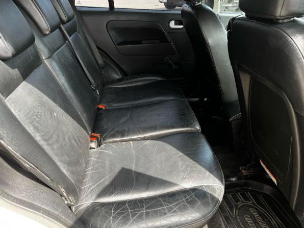 Ford Fusion I с пробегом 2004 года, цена 375 000 рублей, 324109 км, хэтчбек, Автокод Объявления