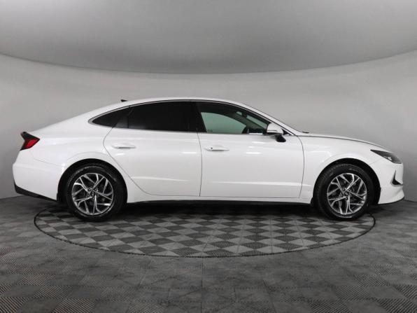 Hyundai Sonata VIII (DN8) с пробегом 2020 года, цена 2 100 000 рублей, 113716 км, седан, Автокод Объявления