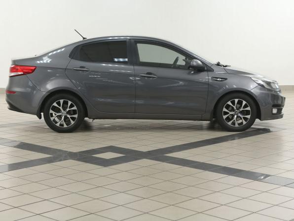 Kia Rio III Рестайлинг с пробегом 2016 года, цена 895 000 рублей, 201000 км, седан, Автокод Объявления