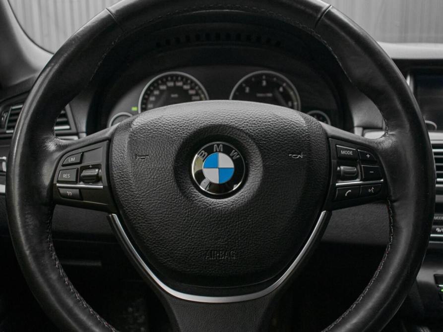 BMW 5 серии VI (F10/F11/F07) Рестайлинг Екатеринбург  - изображение 13
