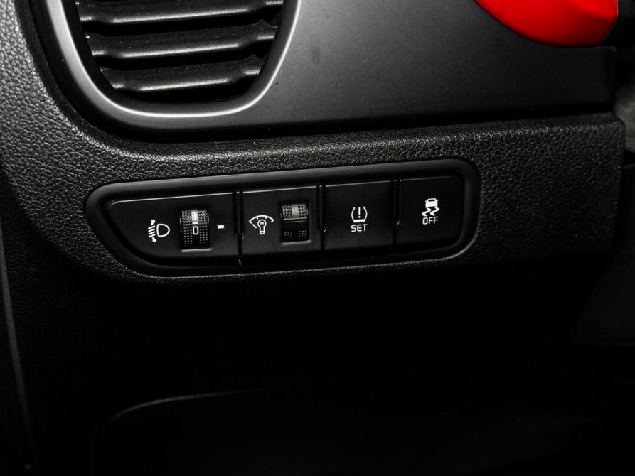 Kia Rio IV Рестайлинг Чита  - изображение 13