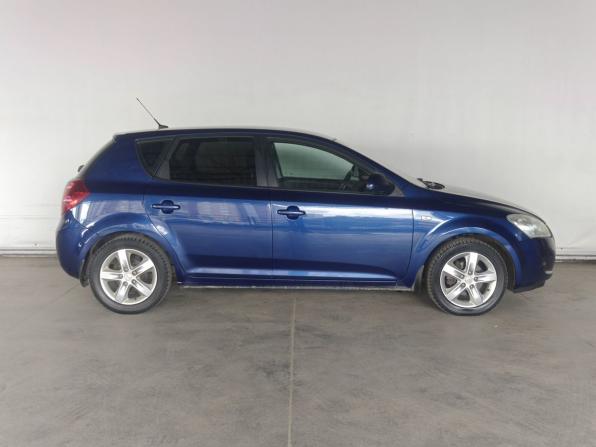 Kia Ceed I с пробегом 2009 года, цена 747 000 рублей, 112000 км, хэтчбек, Автокод Объявления